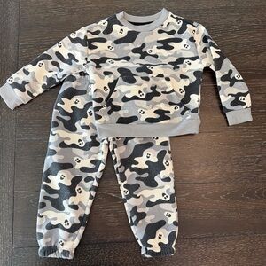 Ghost Camo Patterned Toddler Sweatshirt‎ and Pants Matching Set 2T